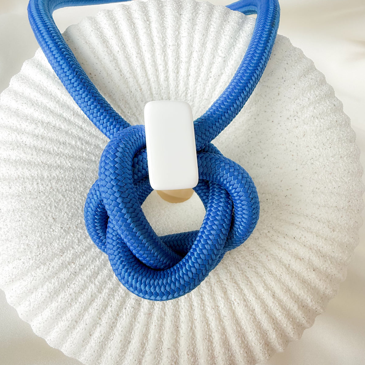 Cobalto & Espuma (Azul & Blanco)